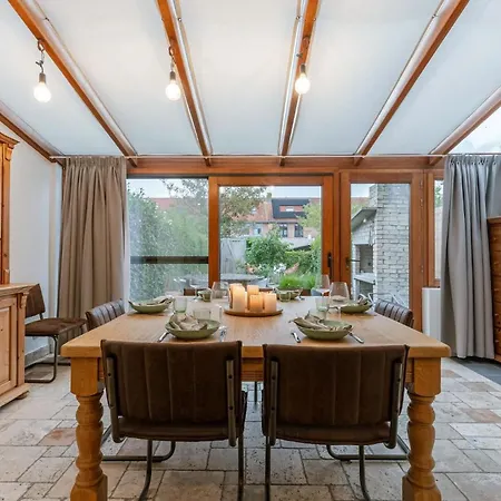 Huswell - Cosy With Garden בית נופש